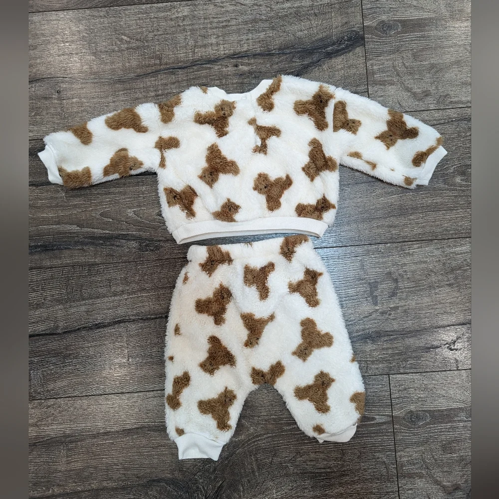 Gap 0-3 Month Sherpa Cozy Lounge Outfit Neutral Teddy Bear Baby Infant Boy Girl - Picture 2 of 5